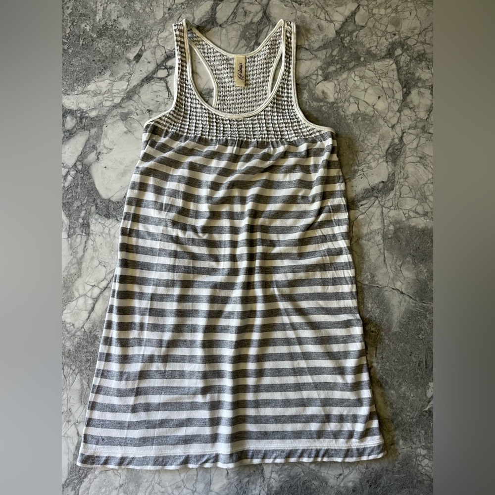 Great Condition! Striped Gray and White Women's Tank Top size XS